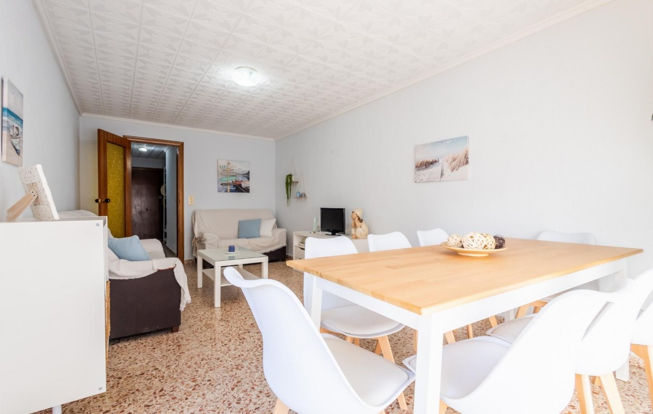 Revente - Appartement - Torrevieja - Acequion
