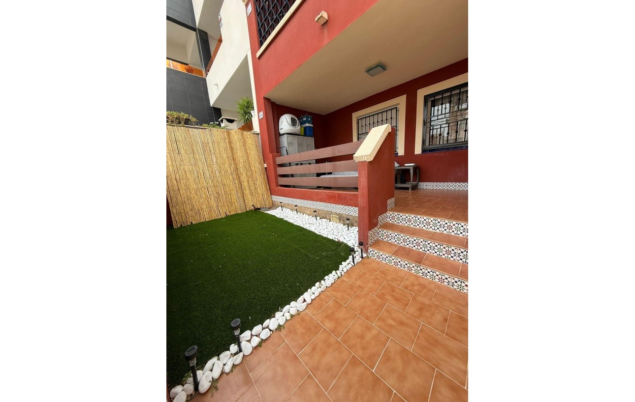 Sale - Bungalow Planta Baja - Orihuela Costa - Los Balcones