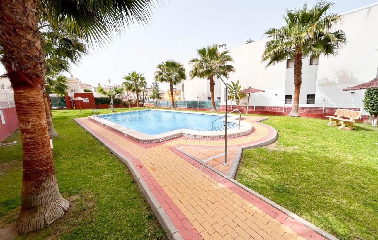 Sale - Bungalow Planta Baja - Orihuela Costa - Los Balcones