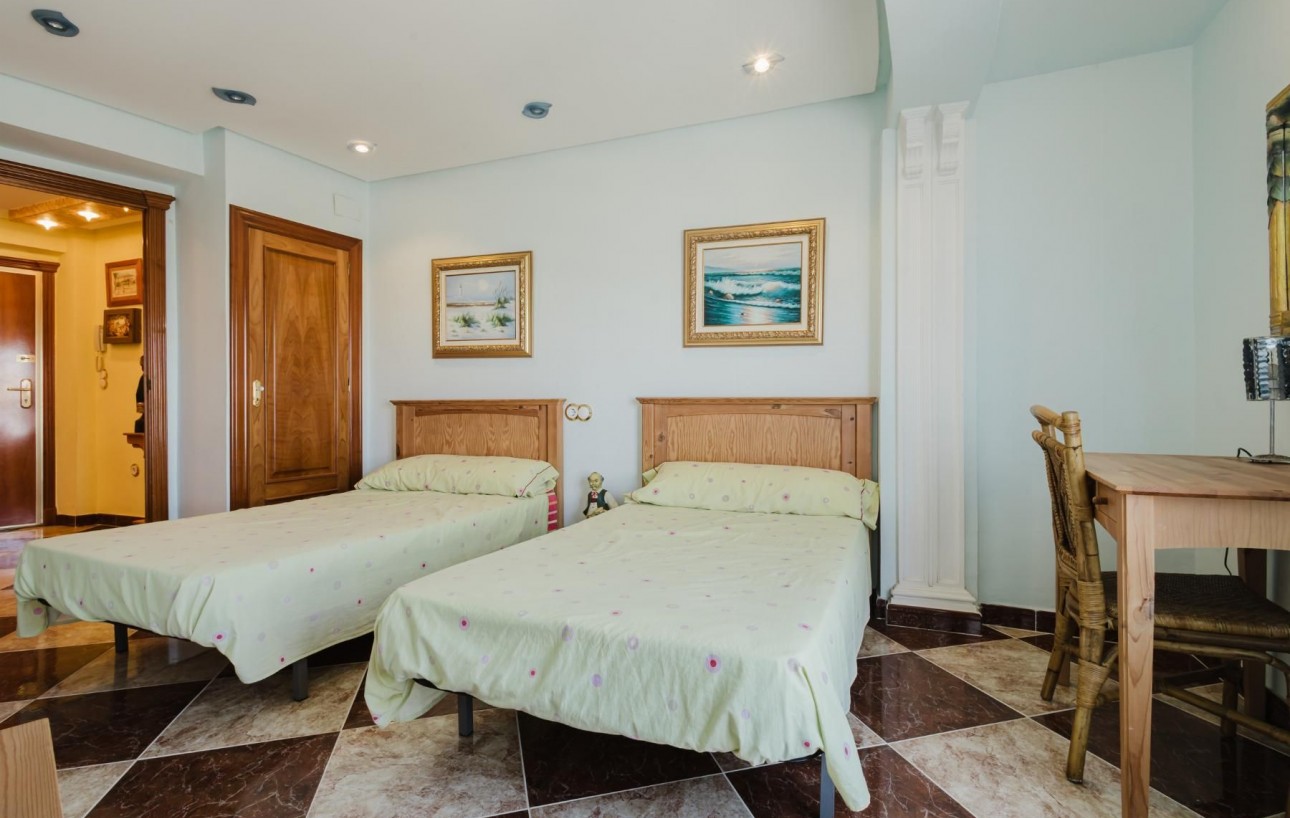 Revente - Appartement - Torrevieja - Acequion