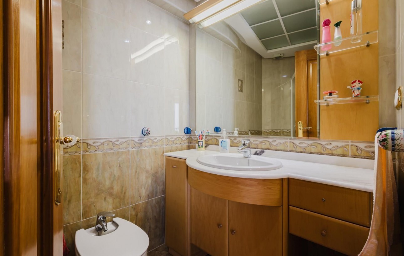 Revente - Appartement - Torrevieja - Acequion