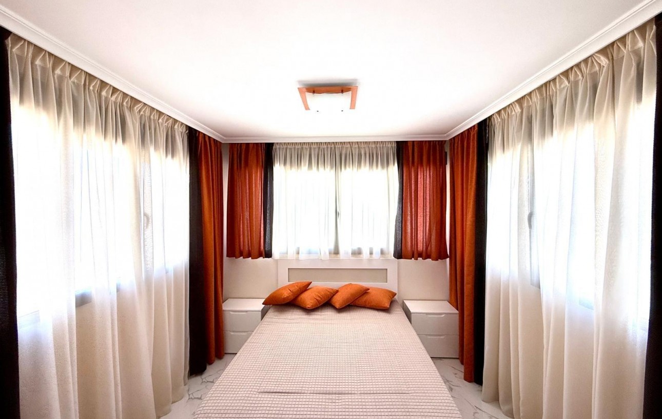 Resale - Radhus - Torrevieja - Torreblanca