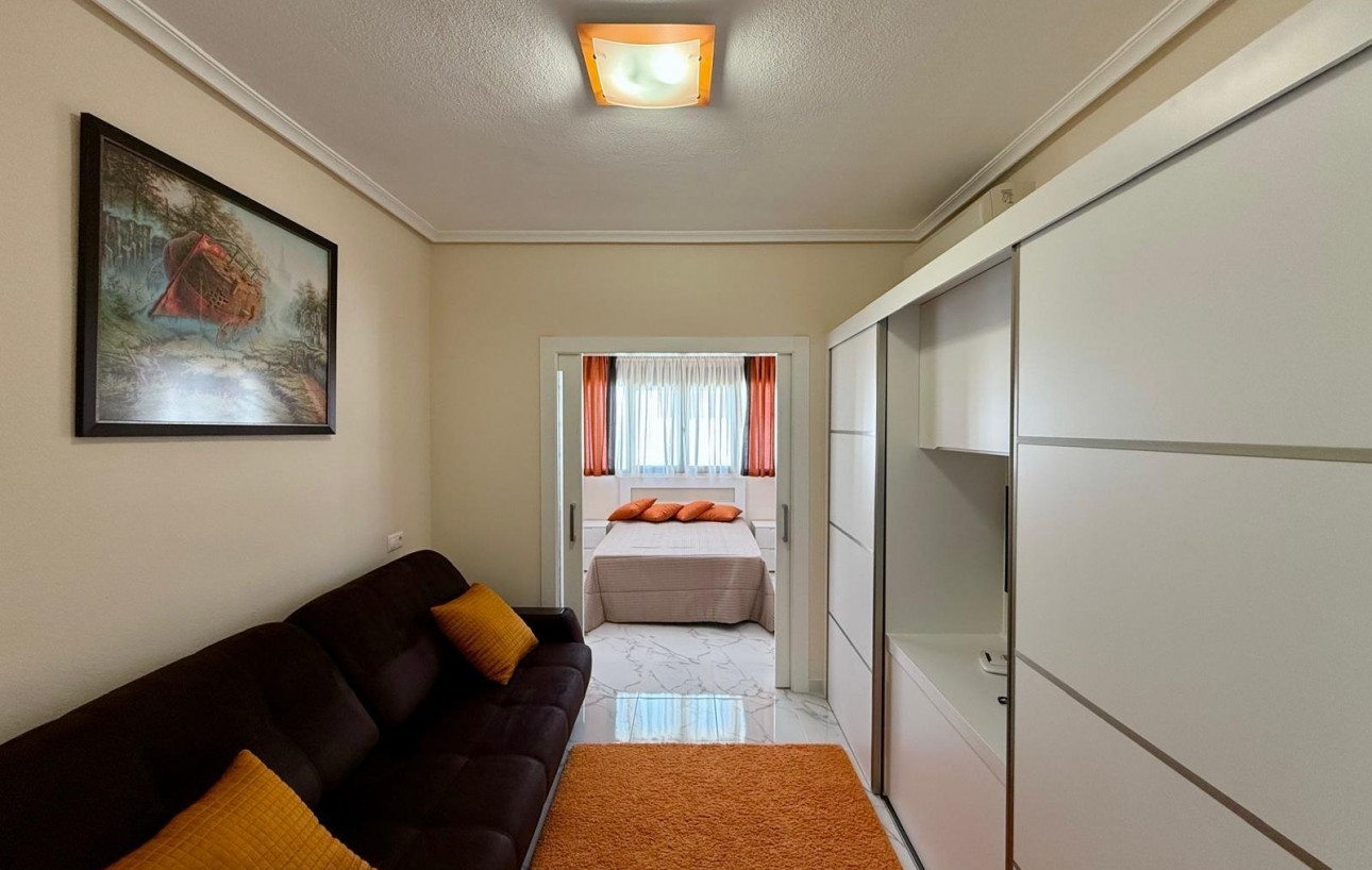 Resale - Radhus - Torrevieja - Torreblanca