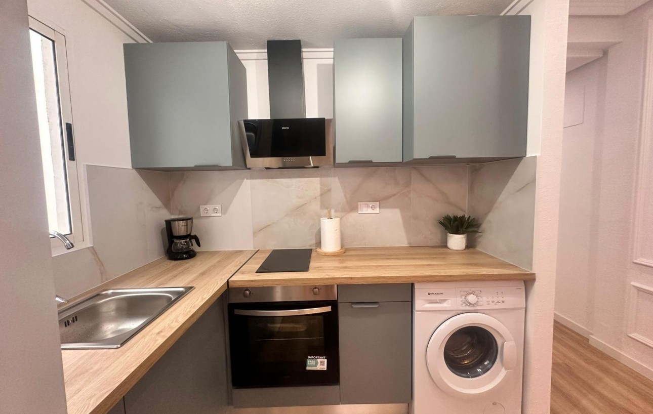 Revente - Appartement - Torrevieja - Centro
