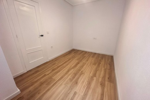 Revente - Appartement - Torrevieja - Centro