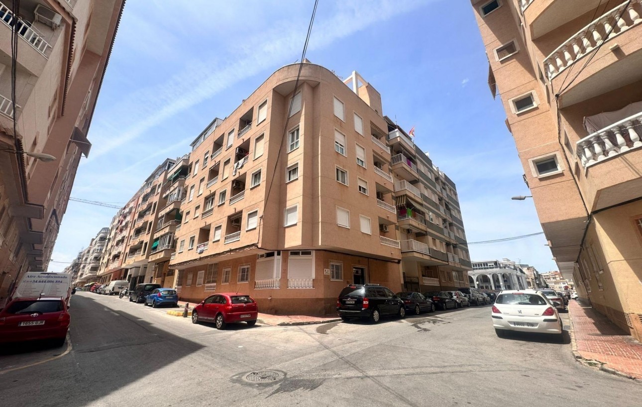Revente - Appartement - Torrevieja - Centro