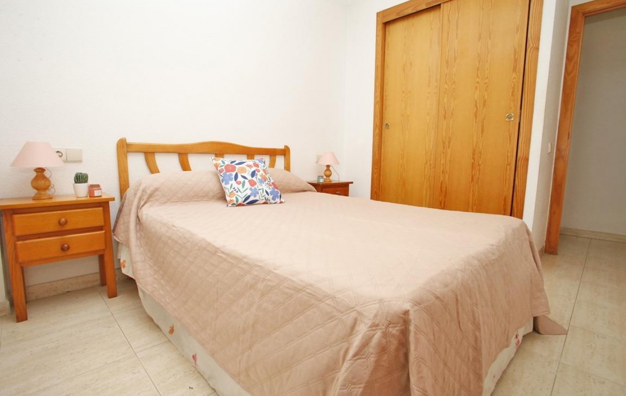Resale - Wohnung - Torrevieja - Playa del cura