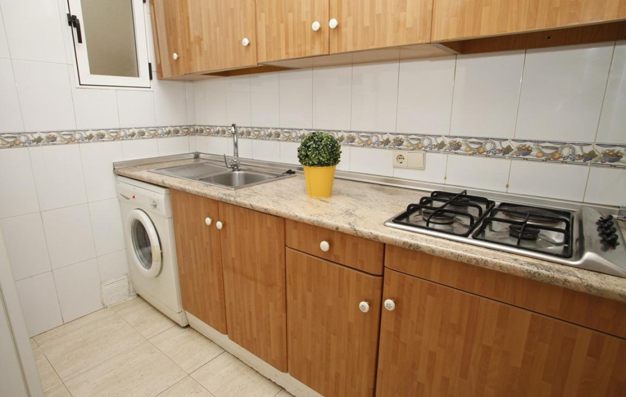 Resale - Wohnung - Torrevieja - Playa del cura