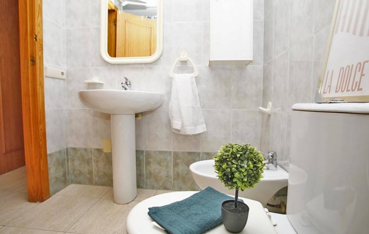 Resale - Wohnung - Torrevieja - Playa del cura