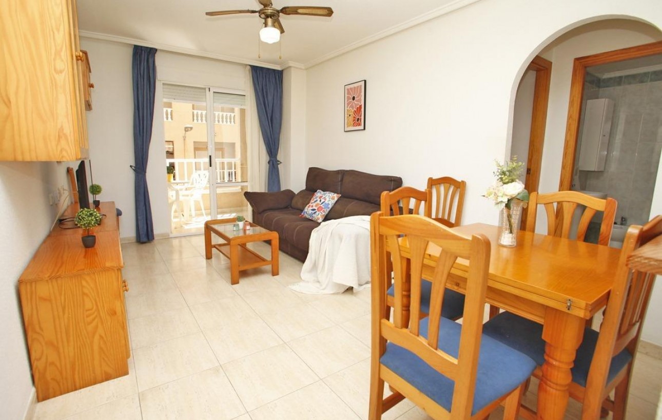 Resale - Wohnung - Torrevieja - Playa del cura