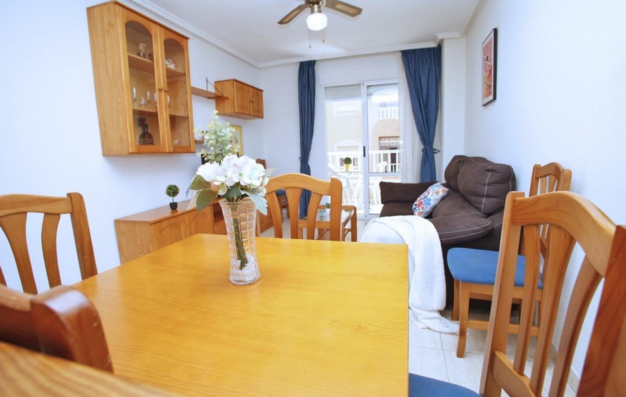 Resale - Wohnung - Torrevieja - Playa del cura