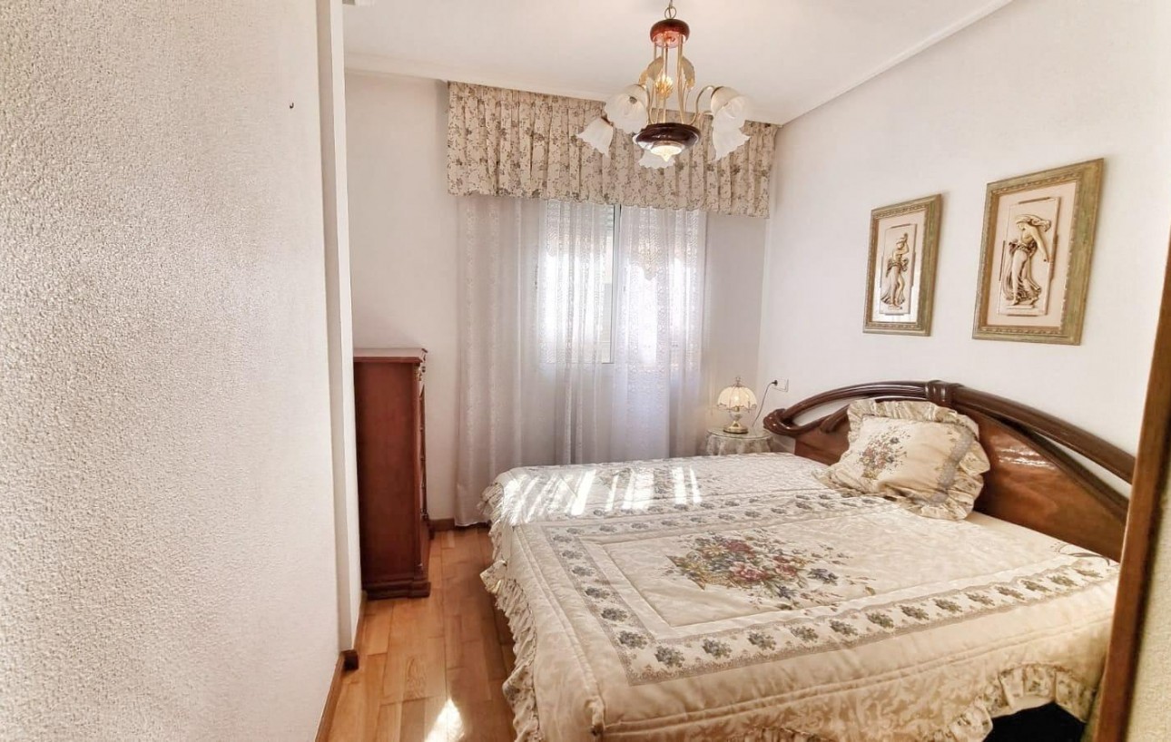 Resale - Lägenhet - Torrevieja - torrevieja