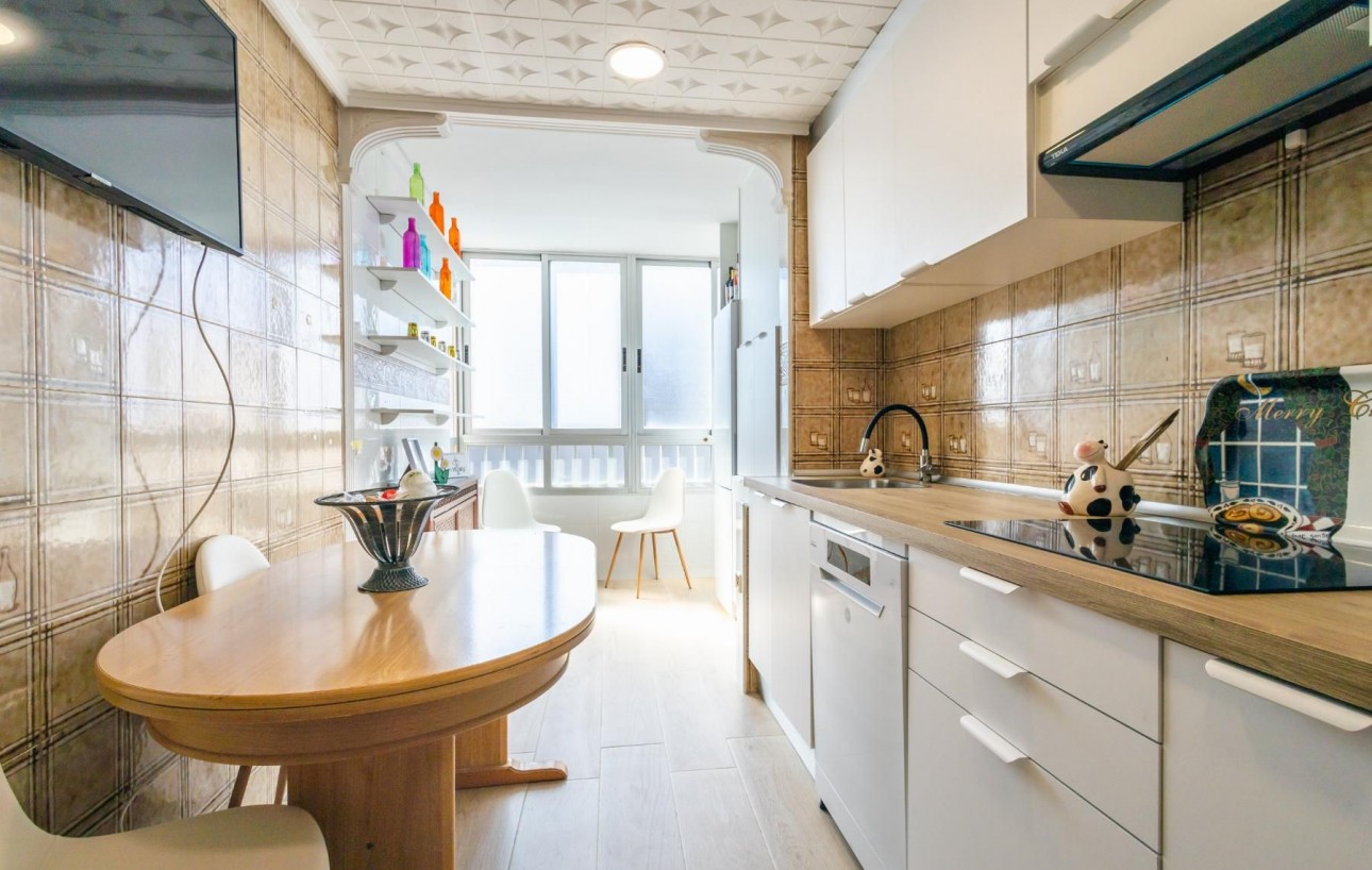 Revente - Appartement - Torrevieja - Acequion