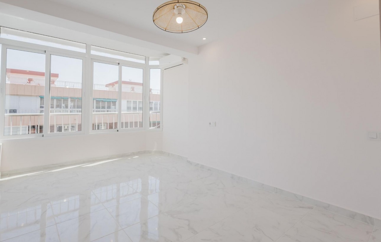 Venta - Apartamento - Torrevieja - Acequion