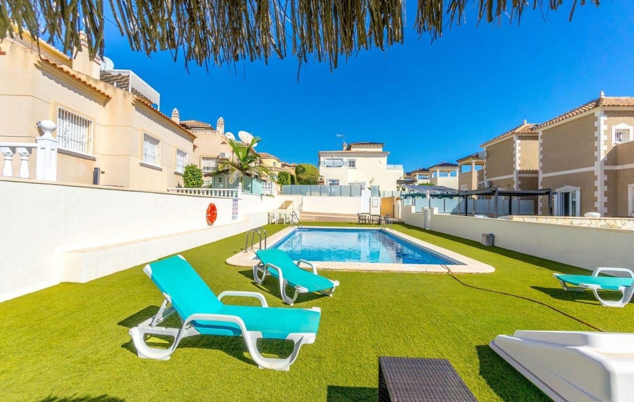 Venta - Casa - San Miguel de Salinas - Las filipinas
