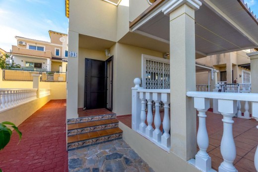 Venta - Casa - San Miguel de Salinas - Las filipinas