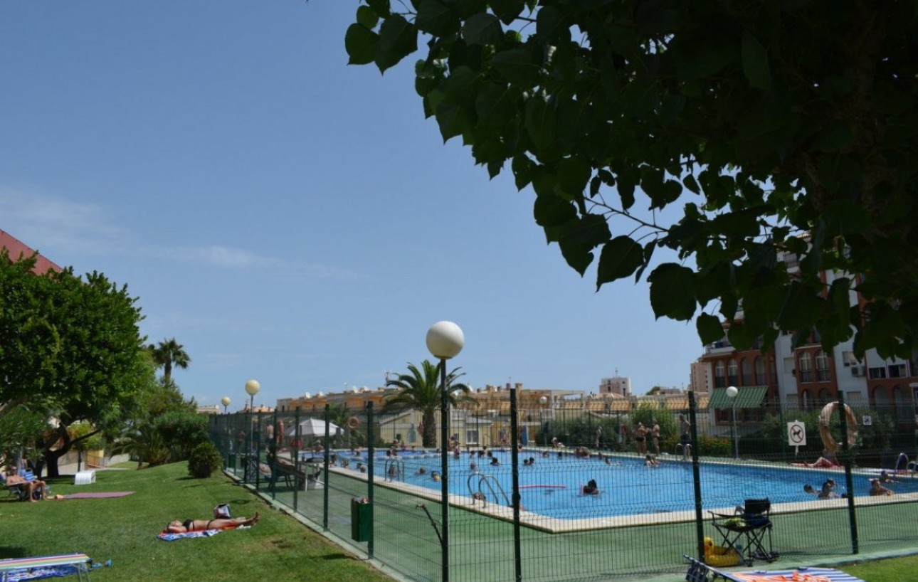 Resale - Wohnung - Torrevieja - La Mata