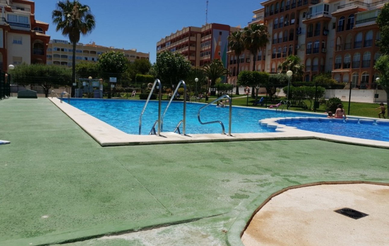 Resale - Wohnung - Torrevieja - La Mata