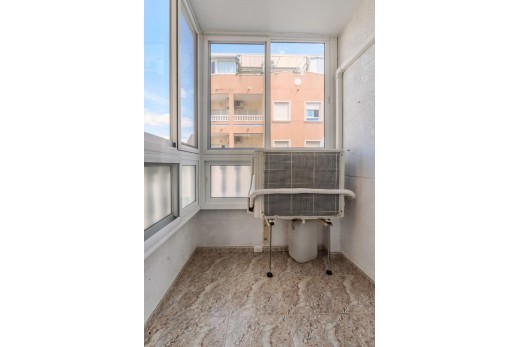 Resale - Wohnung - Torrevieja - Estacion de autobuses
