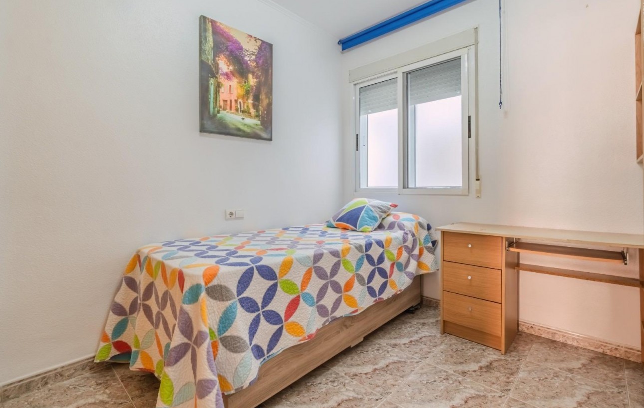 Resale - Wohnung - Torrevieja - Estacion de autobuses