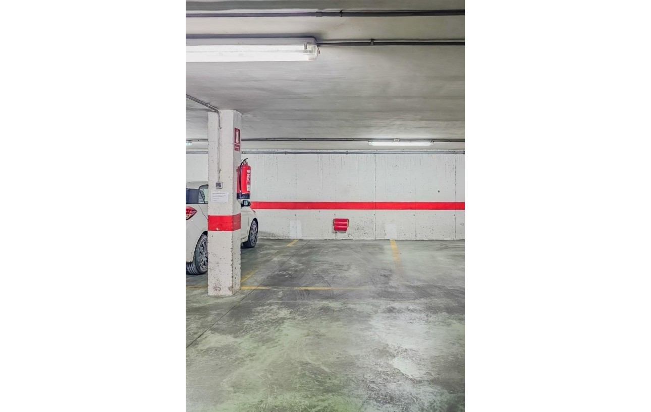 Resale - Wohnung - Torrevieja - Estacion de autobuses