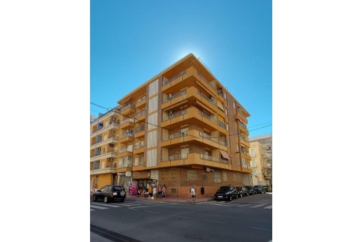 Resale - Lägenhet - Torrevieja - Playa del cura