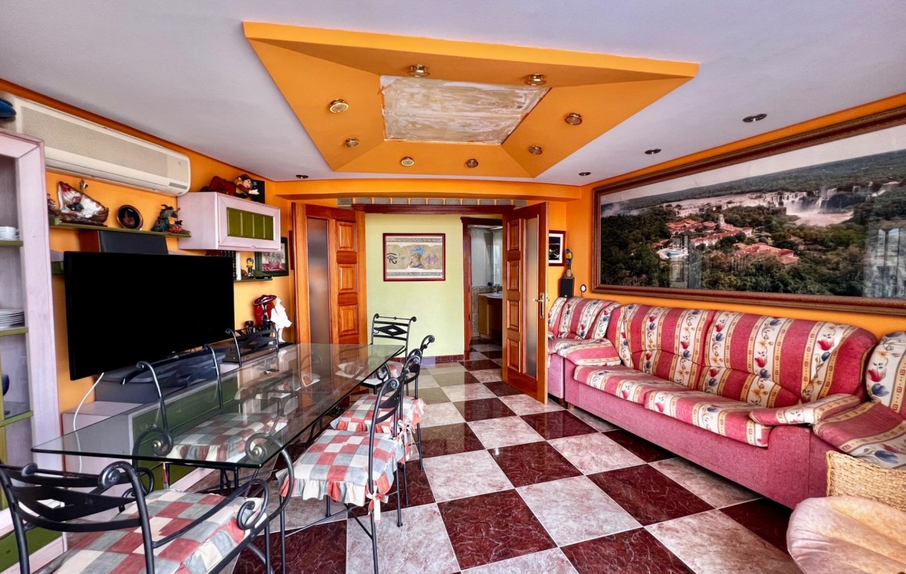 Resale - Lägenhet - Torrevieja - Acequion