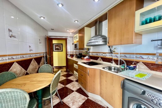 Resale - Lägenhet - Torrevieja - Acequion