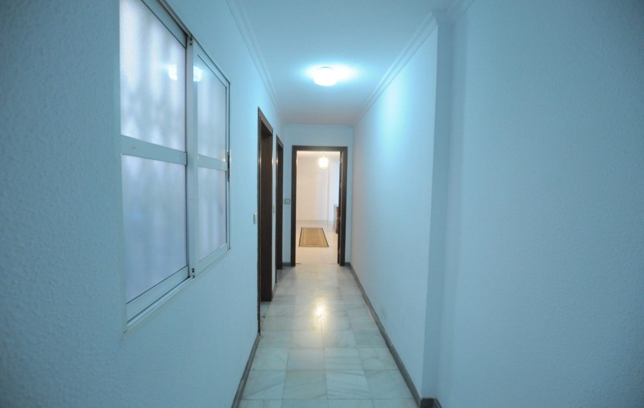 Venta - Piso - Torrevieja - Centro