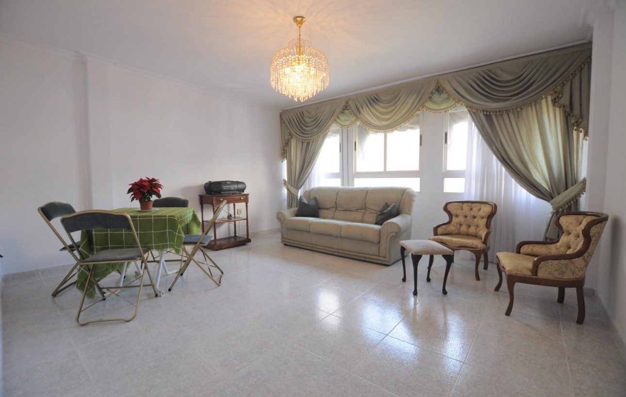 Venta - Piso - Torrevieja - Centro