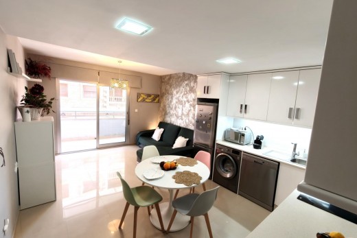Venta - Apartamento - Torrevieja - Centro