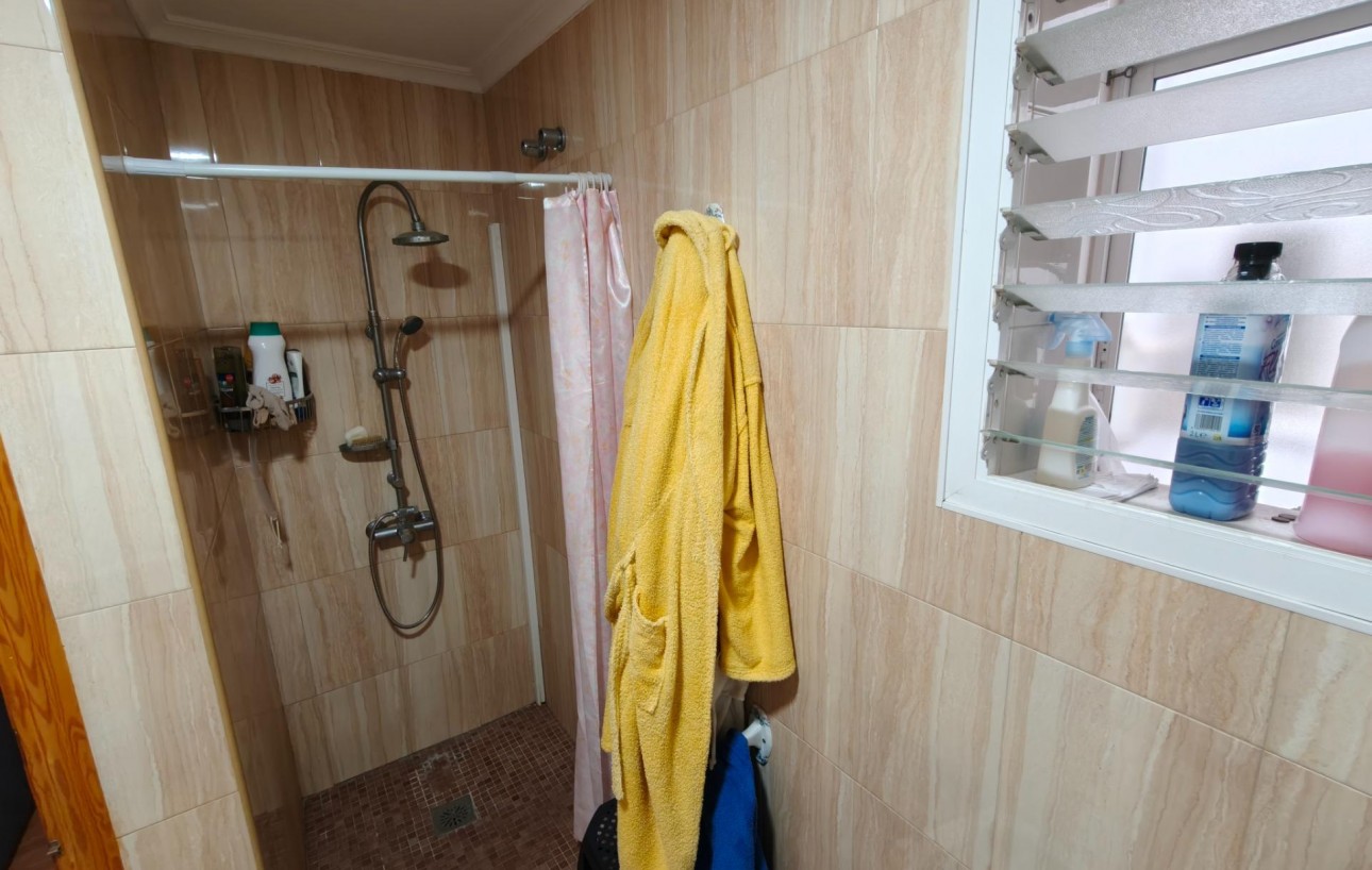 Resale - Wohnung - Torrevieja - Playa del cura