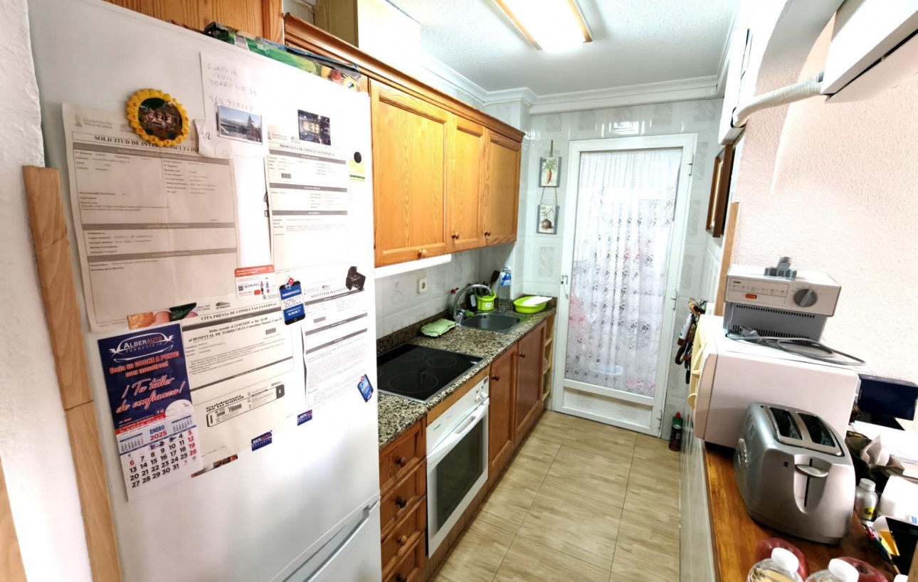 Resale - Wohnung - Torrevieja - Playa del cura