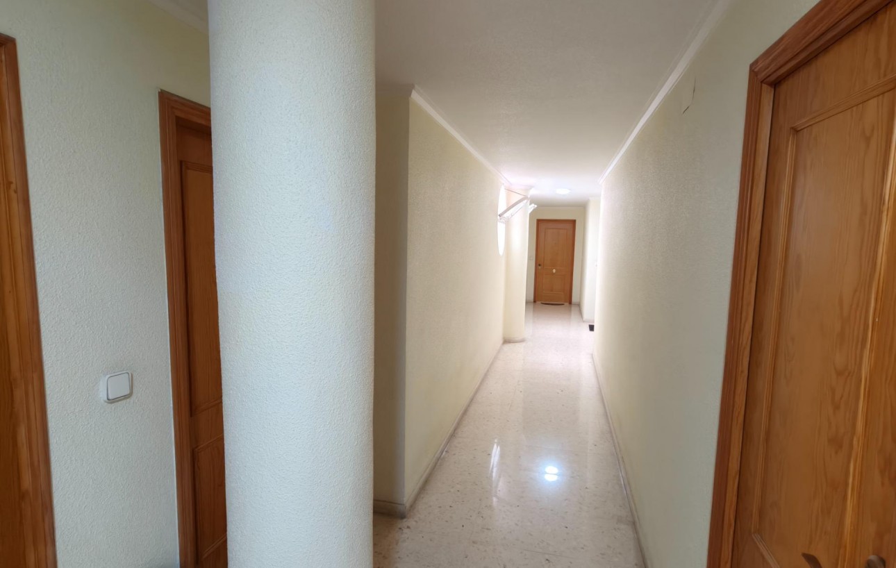 Resale - Wohnung - Torrevieja - Playa del cura