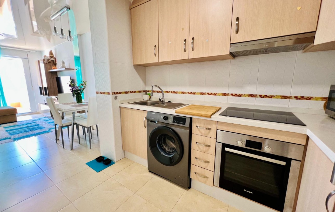 Resale - Penthouse - Torrevieja - Playa de los locos