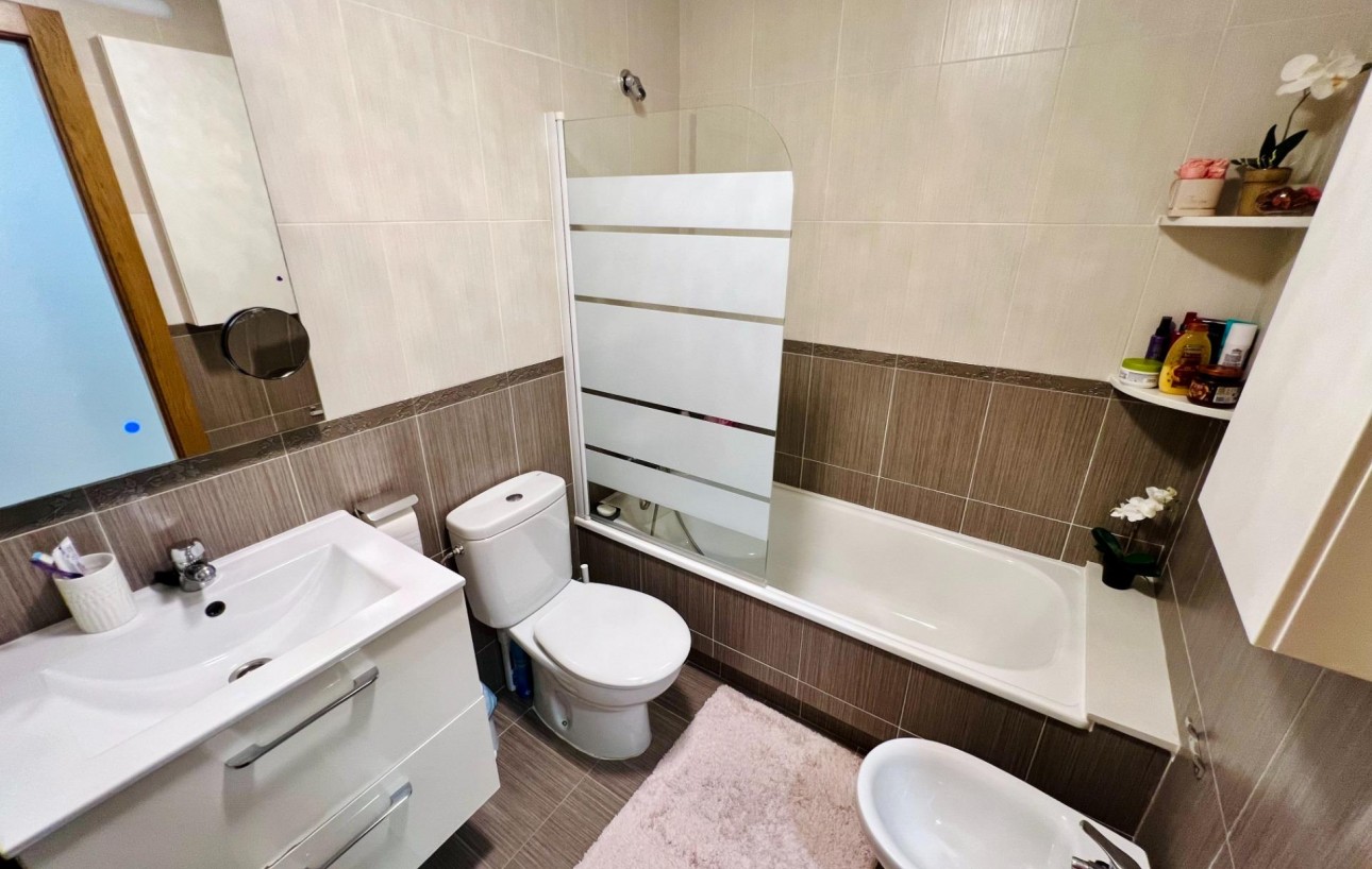 Resale - Penthouse - Torrevieja - Playa de los locos