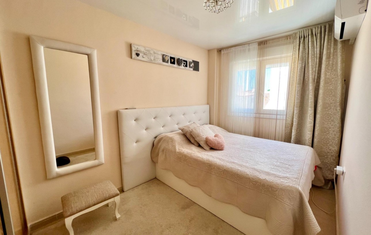 Resale - Penthouse - Torrevieja - Playa de los locos