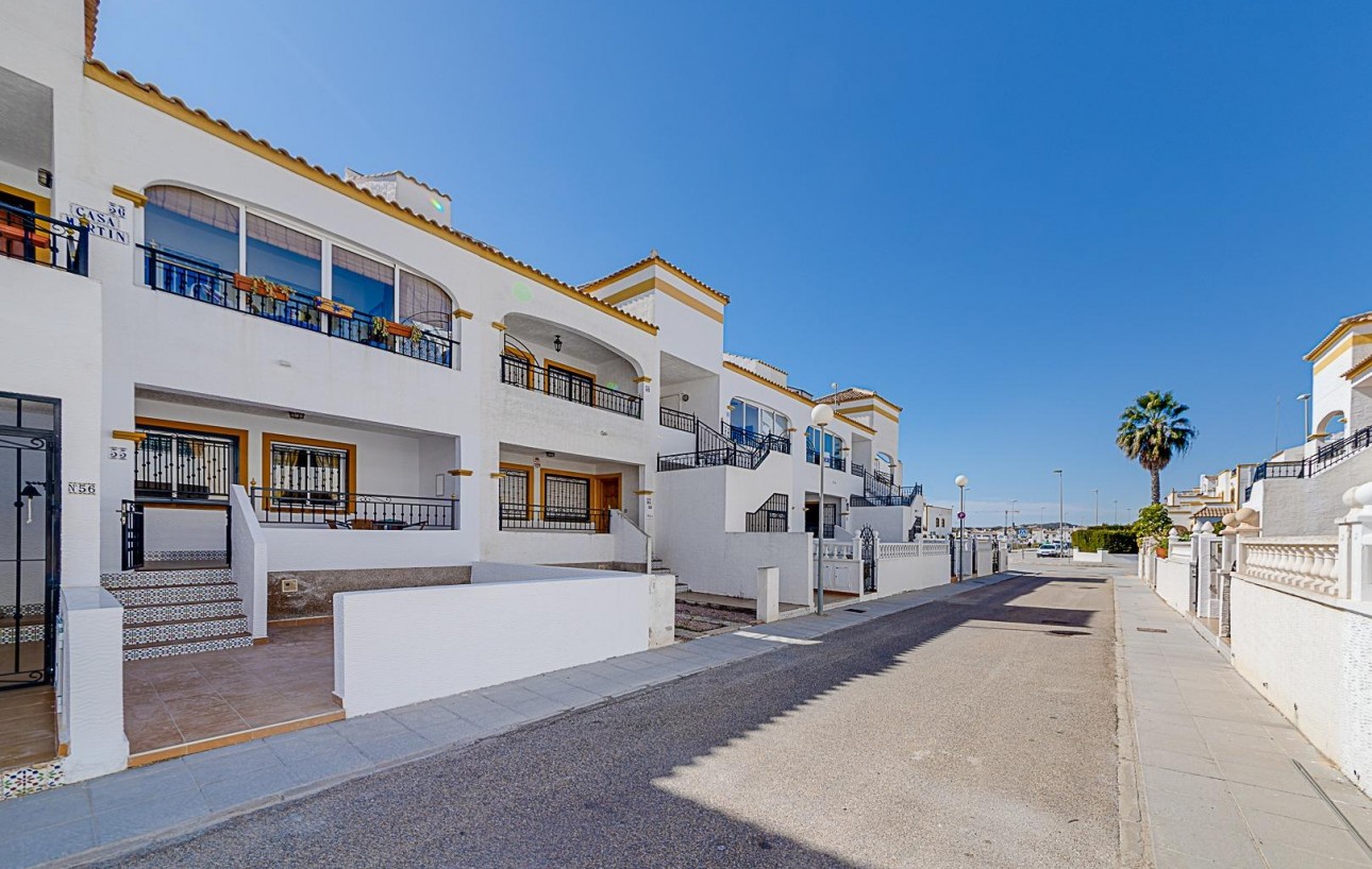Venta - Bungalow Planta Baja - Los Montesinos - Entre Naranjos / Vistabella Golf