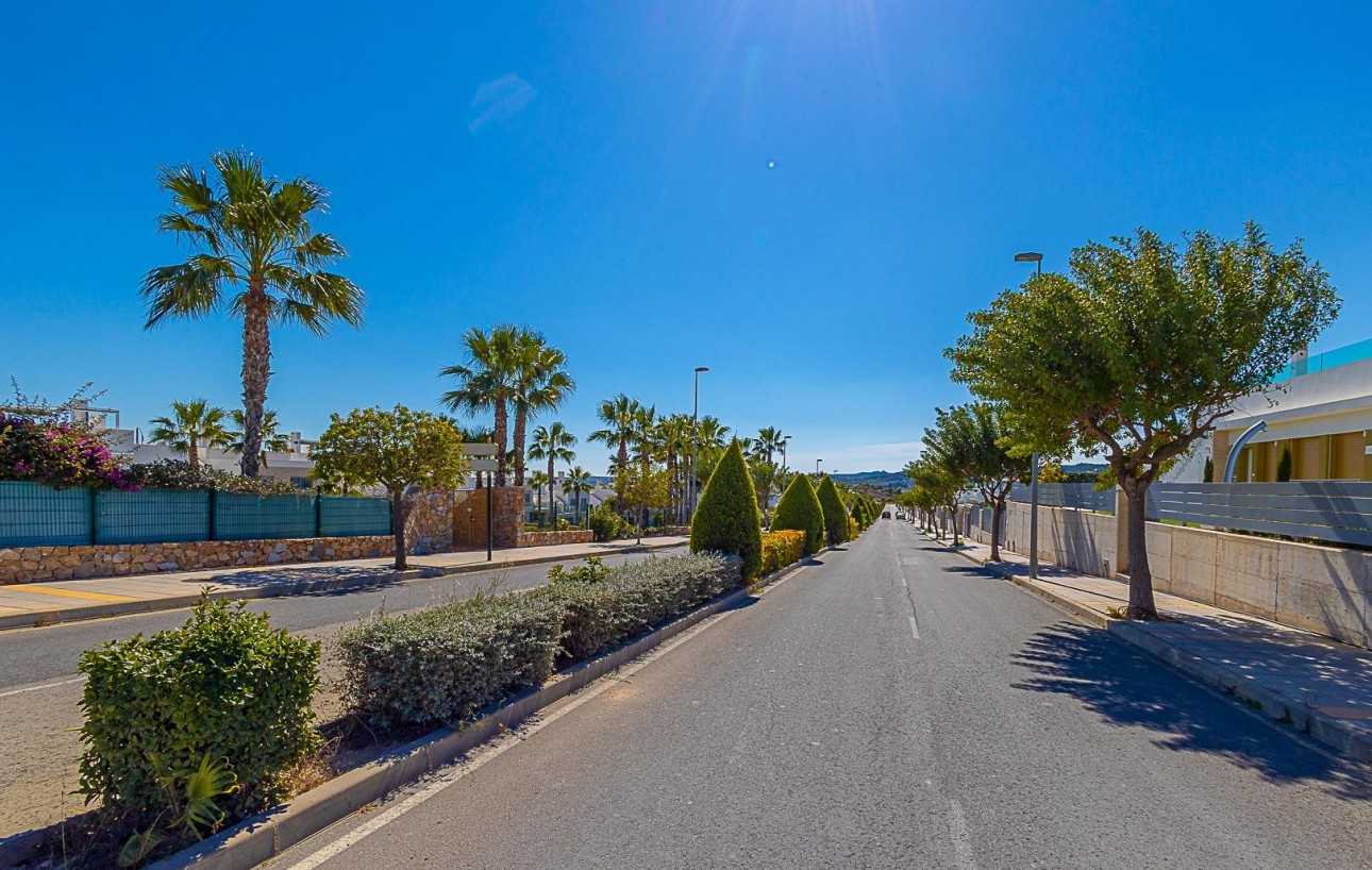 Venta - Bungalow Planta Baja - Los Montesinos - Entre Naranjos / Vistabella Golf
