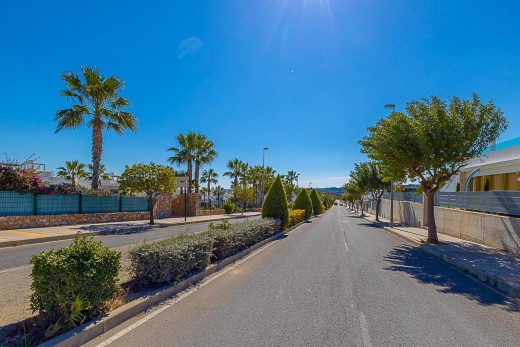 Venta - Bungalow Planta Baja - Los Montesinos - Entre Naranjos / Vistabella Golf