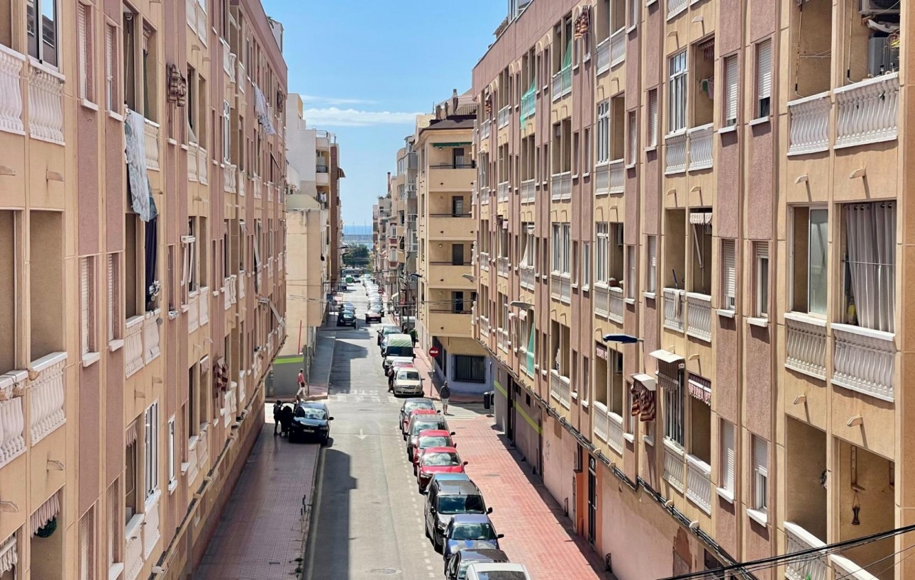 Resale - Piso - Torrevieja - Centro