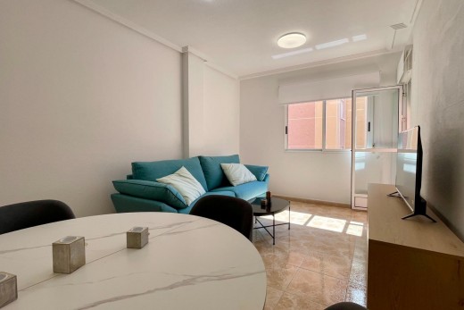 Resale - Piso - Torrevieja - Centro