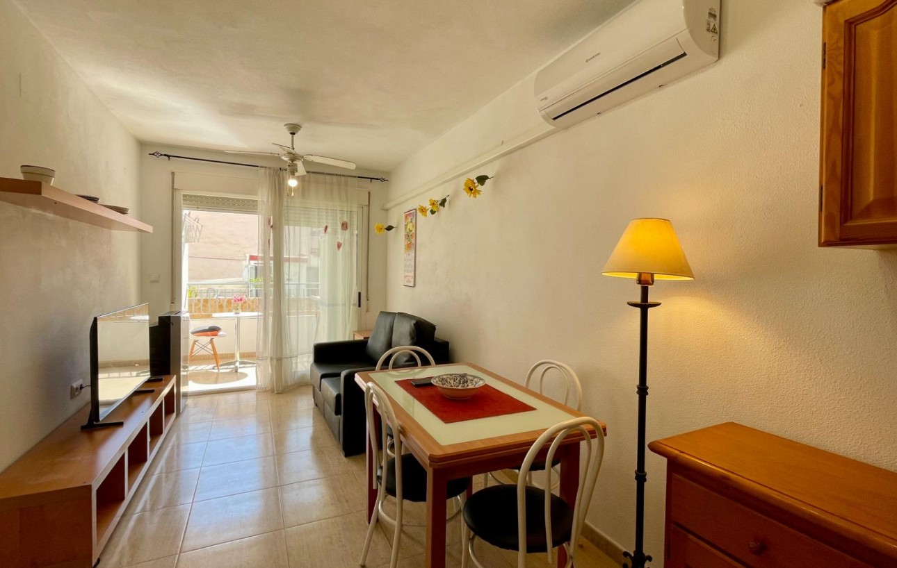 Revente - Appartement - Torrevieja - El molino