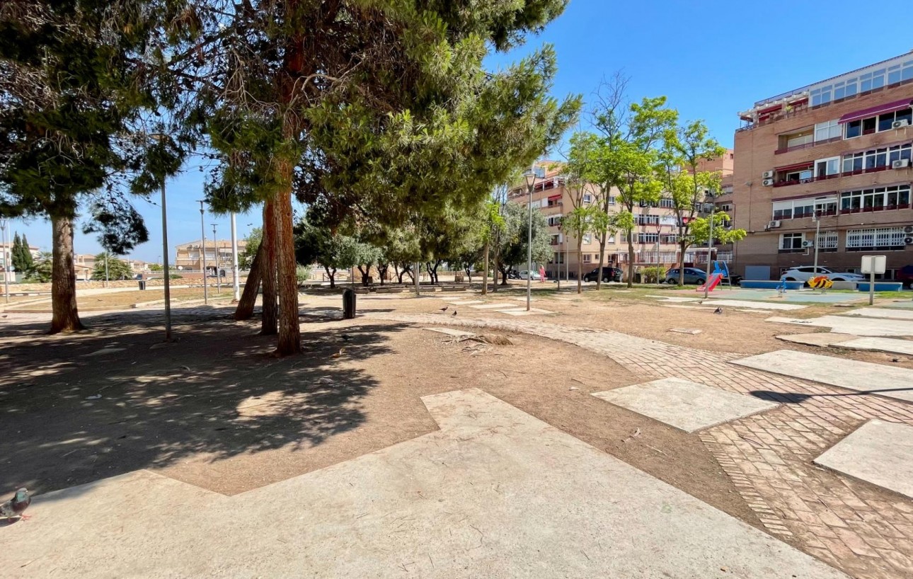Revente - Appartement - Torrevieja - El molino