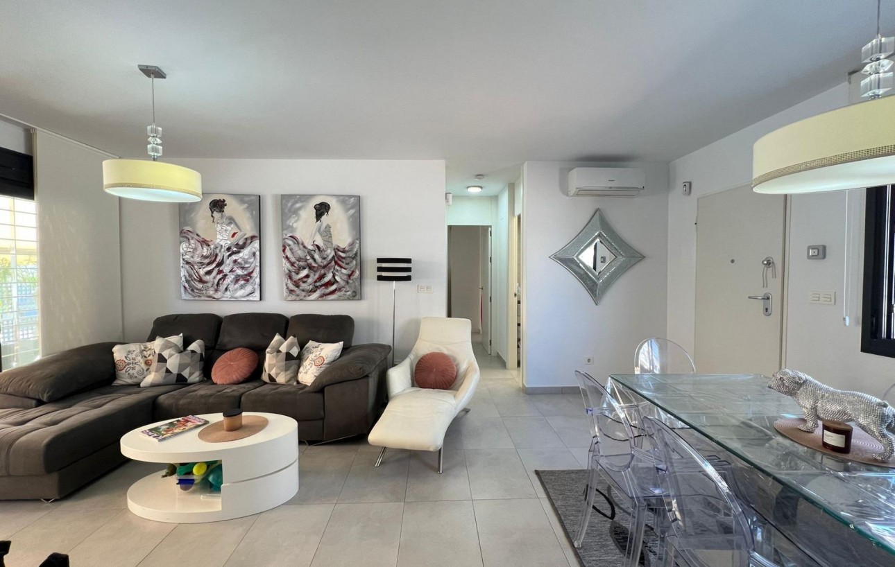 Venta - Bungalow Planta Baja - Pilar de la Horadada - Pueblo Latino