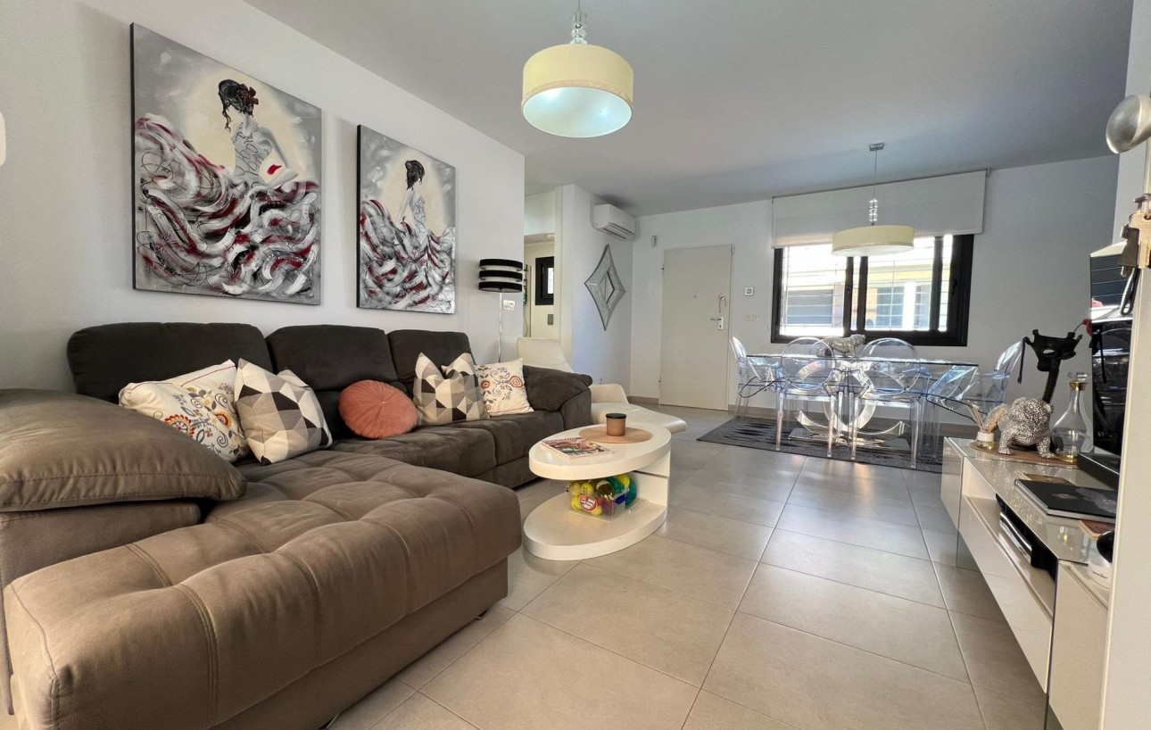 Venta - Bungalow Planta Baja - Pilar de la Horadada - Pueblo Latino
