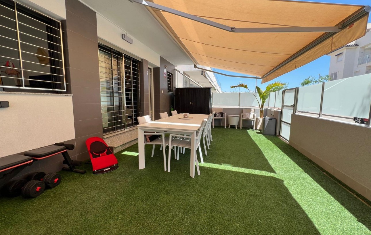 Venta - Bungalow Planta Baja - Pilar de la Horadada - Pueblo Latino