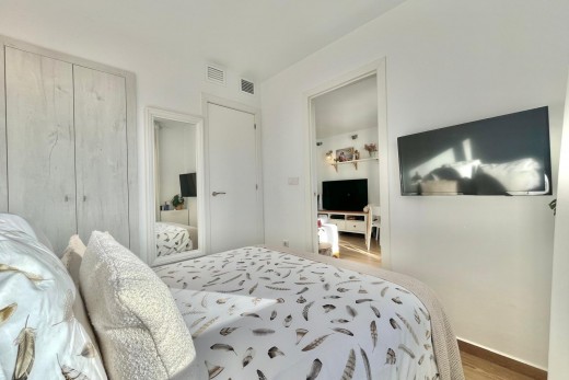 Resale - Lägenhet - Torrevieja - Calas blanca