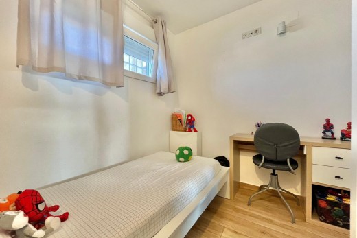 Resale - Lägenhet - Torrevieja - Calas blanca