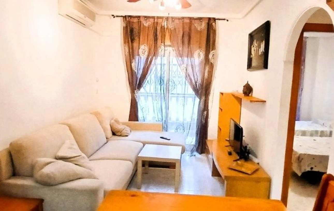 Venta - Apartamento - Torrevieja - Playa del cura